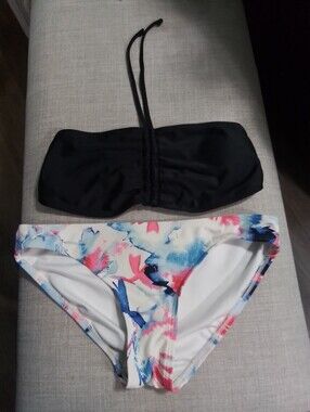 Vince Camuto Black Bandeau Bikini Top with Floral Watercolor Print Bottoms